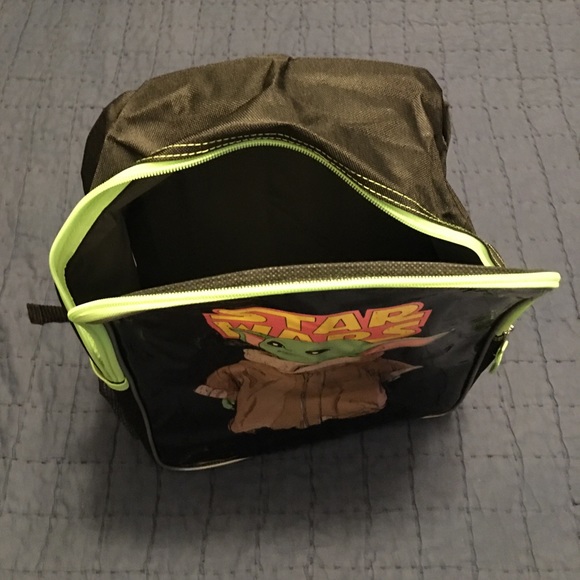 Mandalorian The Child backpack 🎒 - Picture 3 of 9